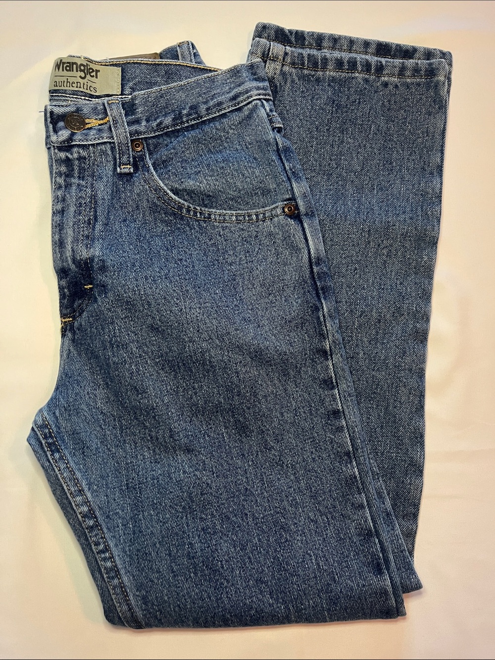 Wrangler Men’s Relaxed Fit Blue Jeans 28x30